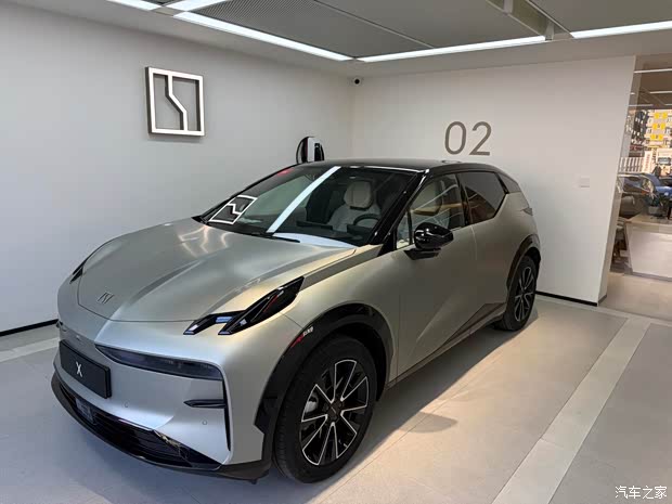 预计四季度内上市 内饰变化较大/续航提升 2026款极氪X实车曝光