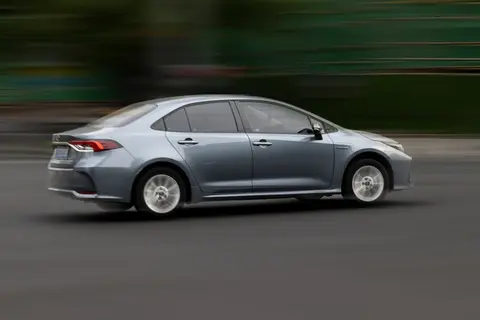 停车费大降！2026年3月，全国车主每月能省几百块，5个变化快看！